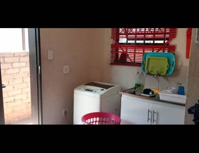 3 BEDROOM HOUSE FOR SALE IN SOSHANGUVE EAST
